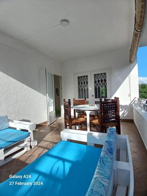 The Coral House Apartment Riviere Noire Bagian luar foto