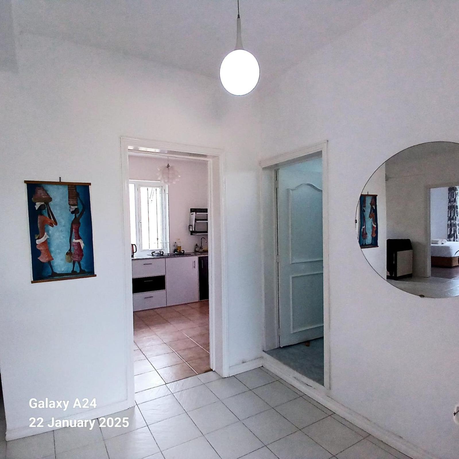 The Coral House Apartment Riviere Noire Bagian luar foto